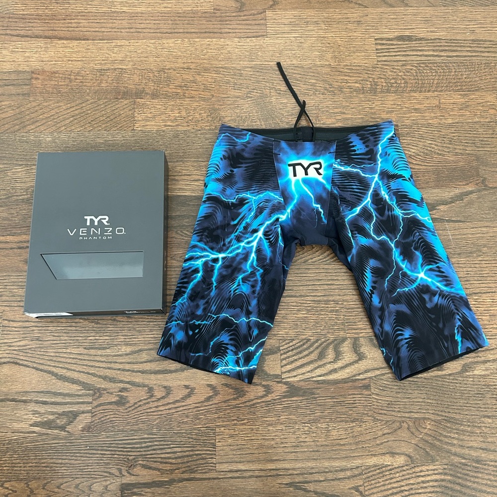 TYR Venzo Tech Suit